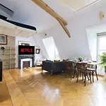 Studio Appartement Quartier Pantheon 3 Free Netflix